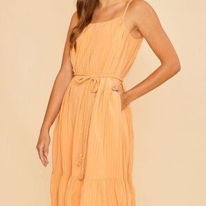 Annie Midi Dress w/ Braided Belt. (Orange, oversized)